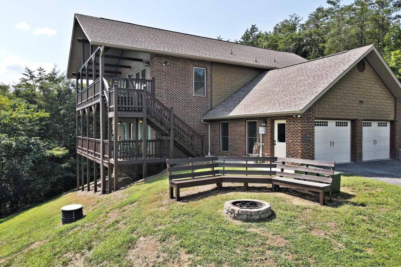 Pet-Friendly Smoky Mountain Retreat With Game Room! Sevierville Exterior photo